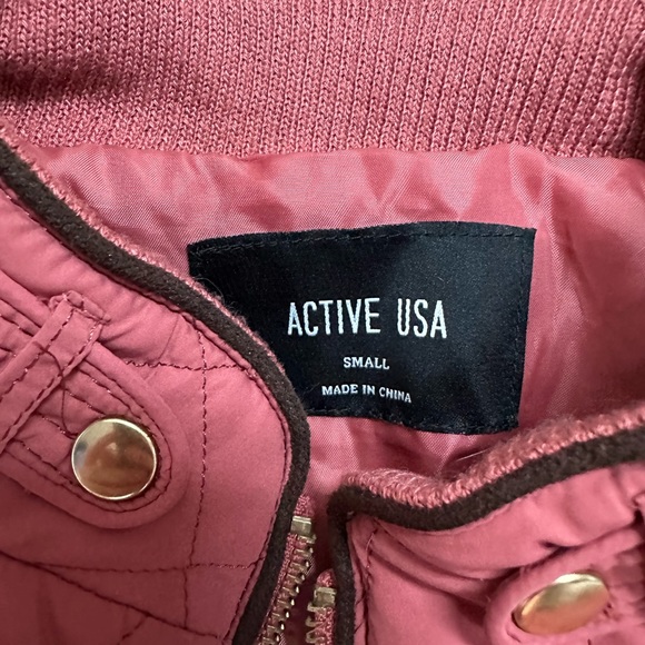 Pink jacket - Picture 3 of 3